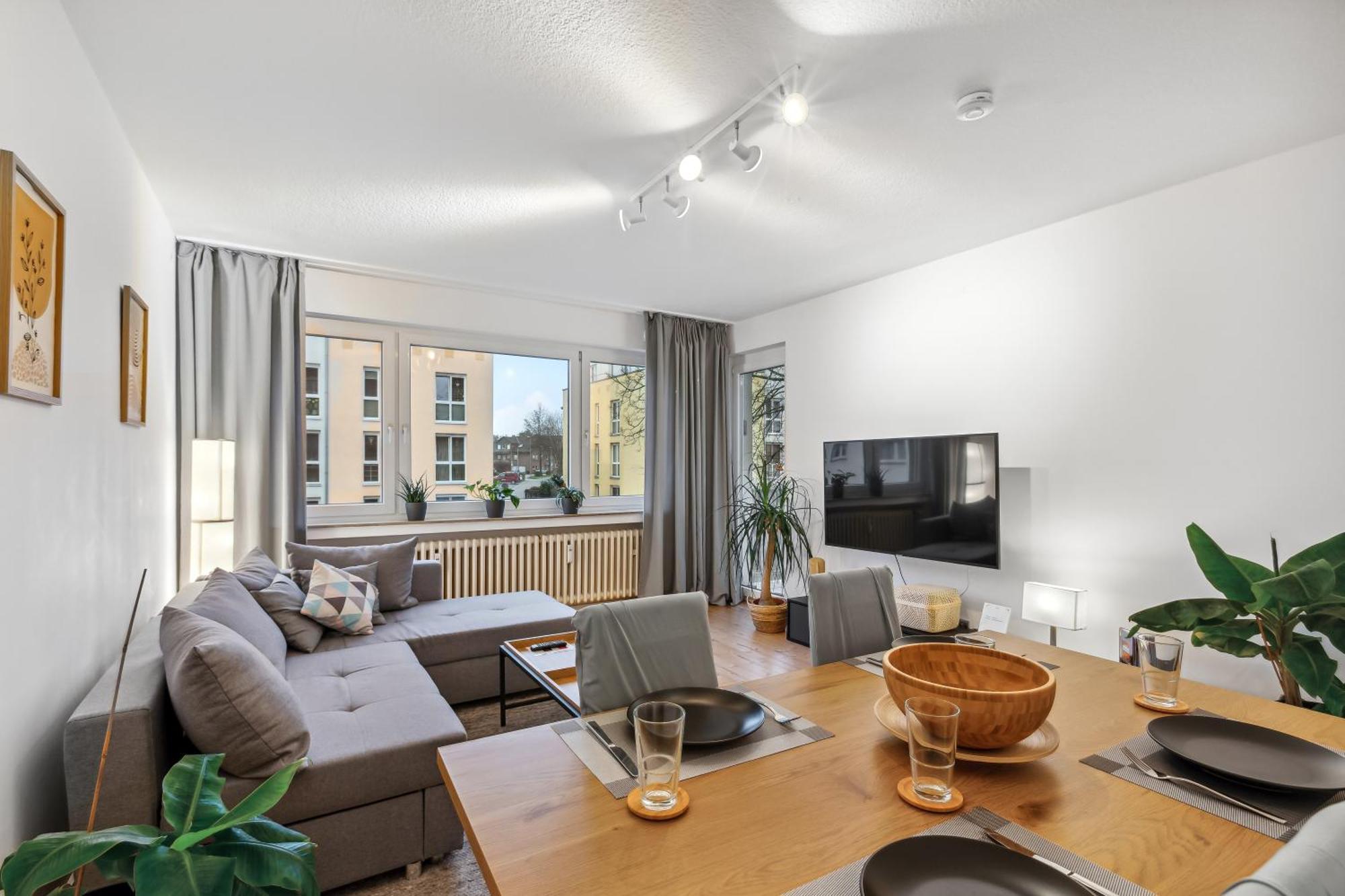 3 Zimmer, 68qm, Parkplatz, Messe Dus, Logport, Duisport Apartamento Duisburg