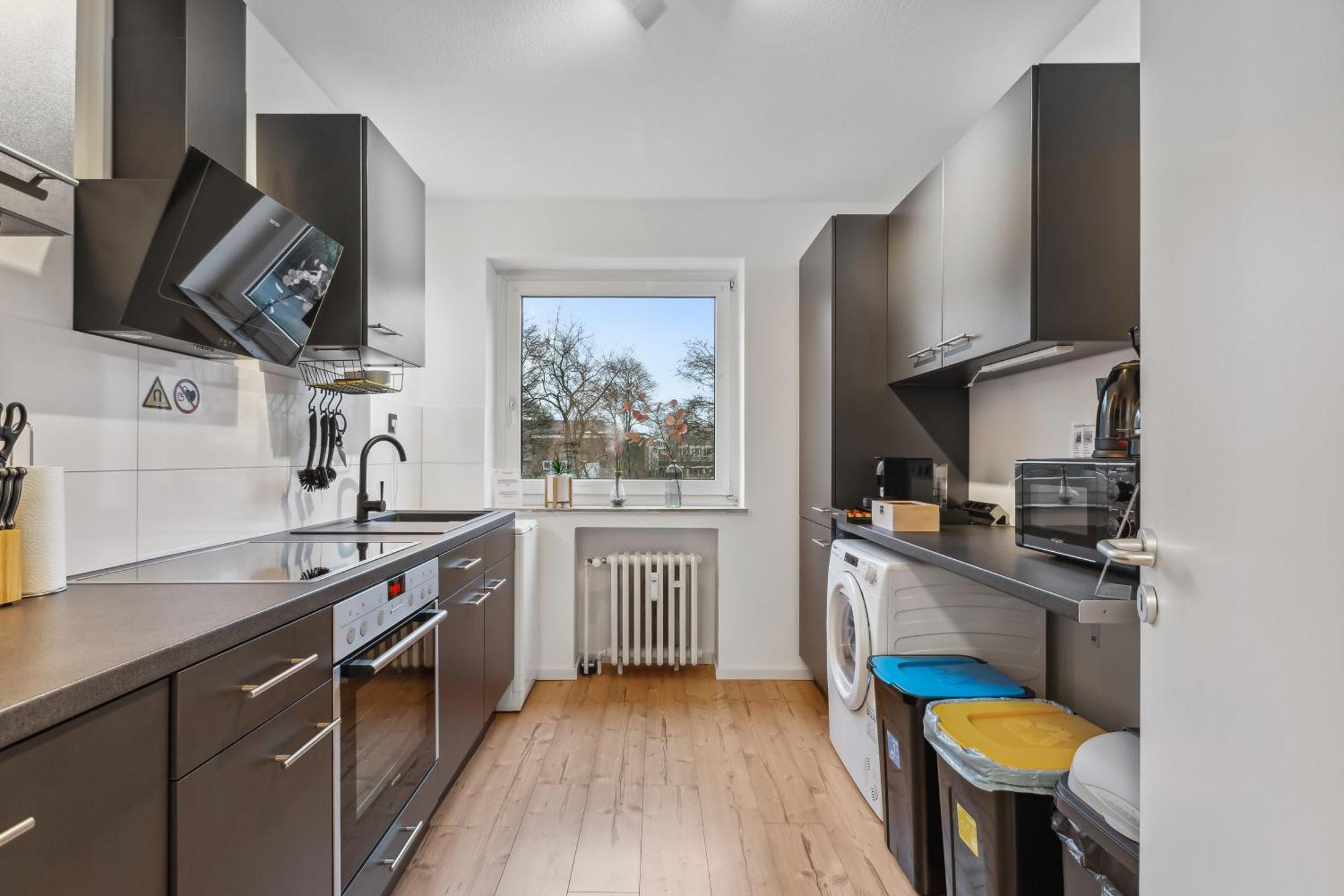 3 Zimmer, 68qm, Parkplatz, Messe Dus, Logport, Duisport Apartment *